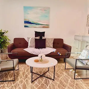 Modern Near Uptown Clt, Airport And Holiday home